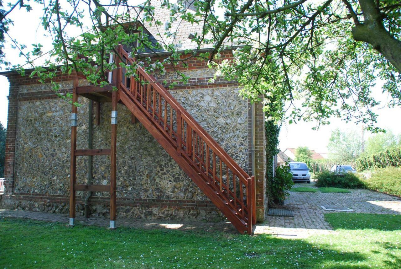 Studio Meuble Jacynthe Proche Le Havre - Etretat - Honfleur Saint-Romain-de-Colbosc Exterior foto